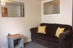 Cosy studio flat in Stornoway Town Centre